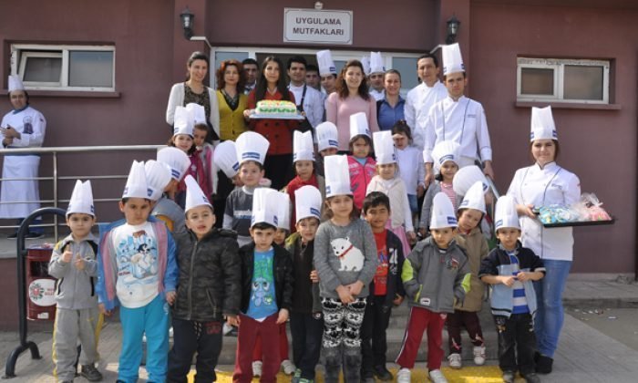 MENGEN’DE AŞÇILIK ANA OKULUNDAN BAŞLIYOR