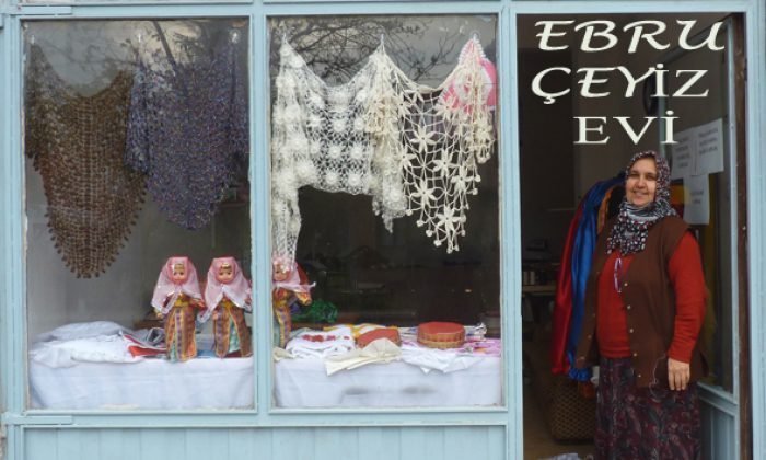 Ebru Çeyiz Evi Hizmetinizde