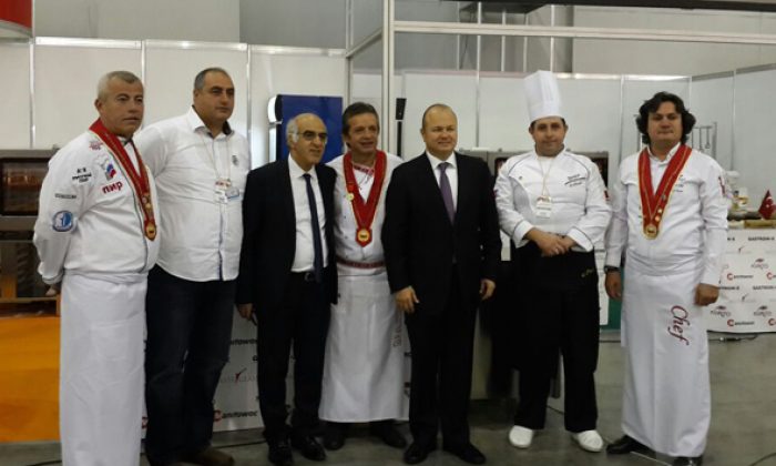 2014 uluslar arası pir expo Fuarı  devam ediyor