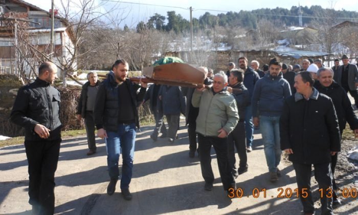 İsmet Arslanalp ve Hamide Karagöz  vefat etti
