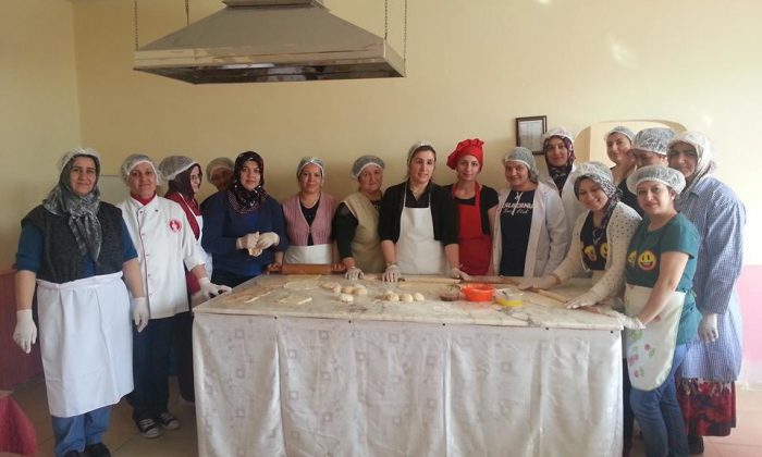 Mengen HEM’de aşçılık kursları devam ediyor