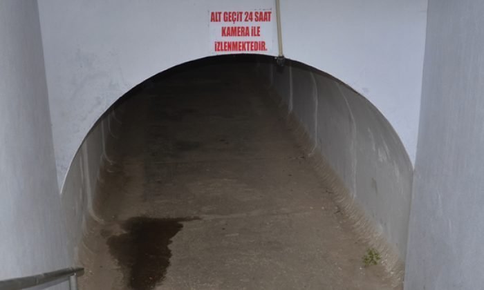 Alt geçit kokuyor(Kamera arızalımı?)
