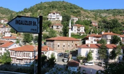 Turistler Göynük’te bayram etti