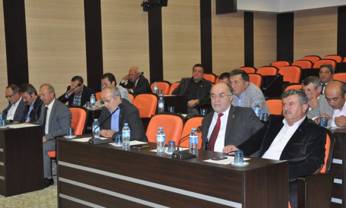 Mecliste 13 madde karara bağlandı