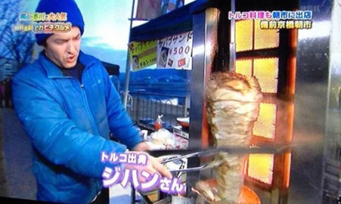Japon Televizyonlarında Mengen’li aşçı