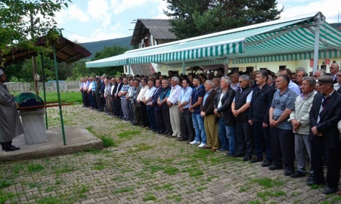 Okullarda vedalar devam ediyor