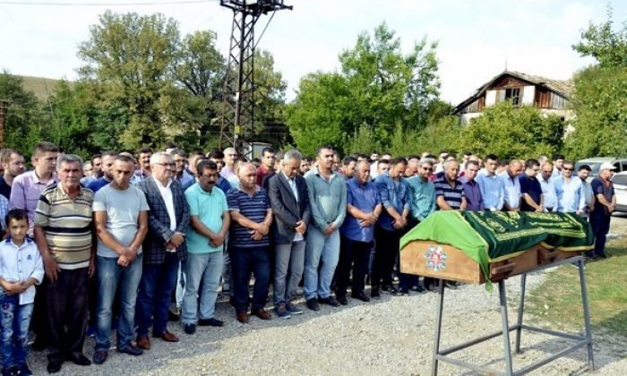 Zeynep Dolapçı Vefat Etti
