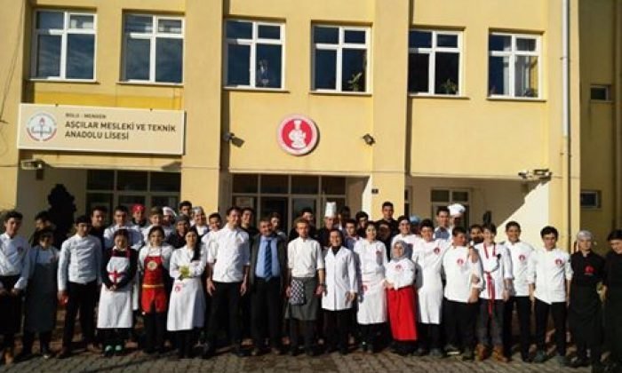 YENİ UFUKLAR EĞİTİM PROJESİ MENGEN’DE TAŞPAKON İLE DEVAM ETTİ
