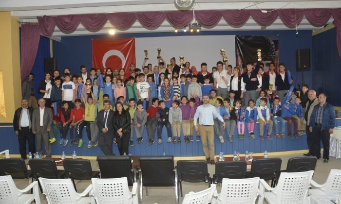 Mengen’de Satranç Turnuvası