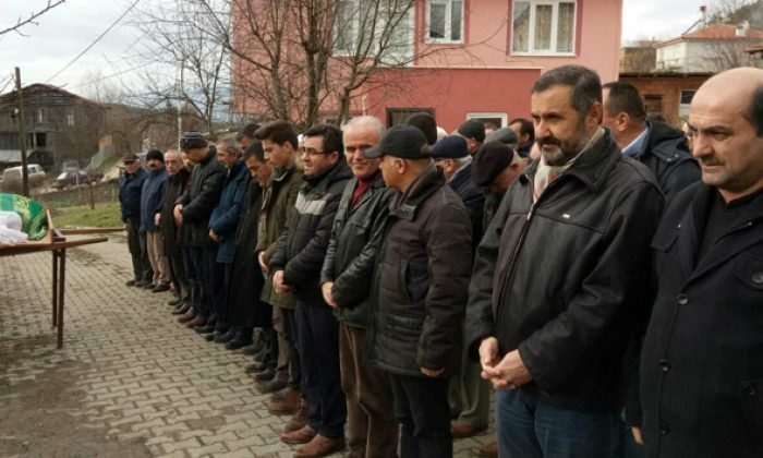 Zeki KARADEMİR Vefat Etti