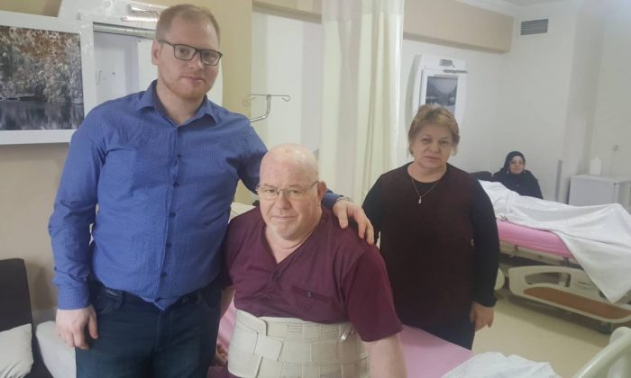 BOLU’YA GELDİ BERABERİNDE HASTALARINI DA GETİRDİ