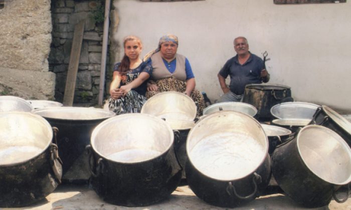 Kaybolan Mesleklerimiz ( Seyyar Kalaycılık) (Demir Ali Usta)