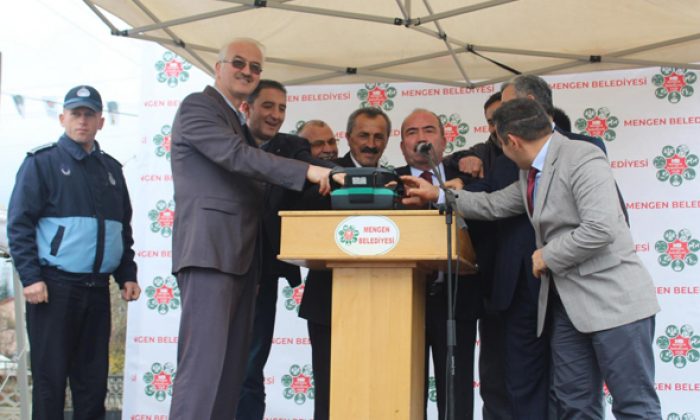 MENGEN BELEDİYESİ TAZİYE VE KÜLTÜR EVLERİMİZİN İKİNCİ TEMELİNİ BEŞLER MAHALLESİNDE ATTIK