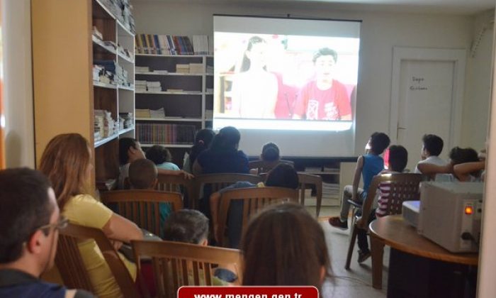 Halk Kütüphanesinde Film Gösterimleri Başladı