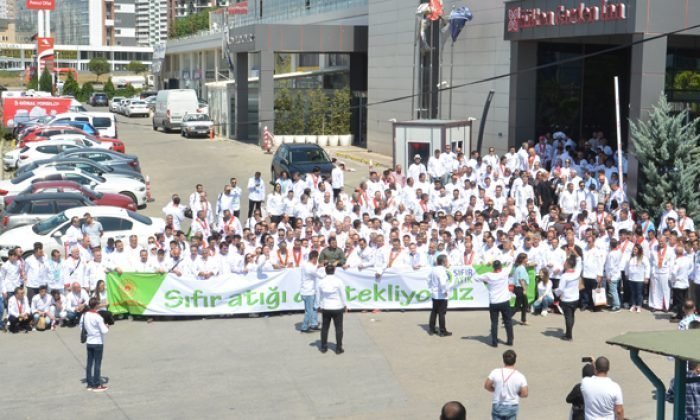 Aşçılar, “Kadına Şiddete Hayır” Diye Haykırdı