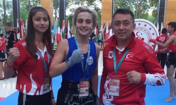 Mengenli Sporcular Ceren Ve Eda Finalde