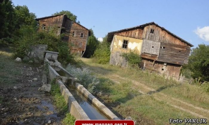 Mengen’de Tarihimiz Yok Oluyor