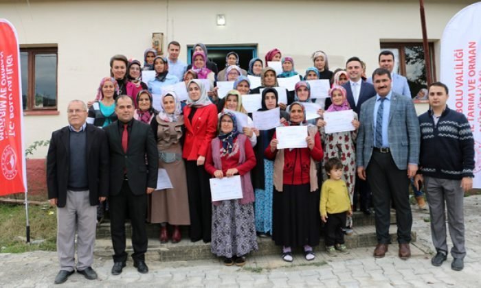 KIBRISCIK HALK KÜLTÜRÜ SEMPOZYUMU BAŞLADI