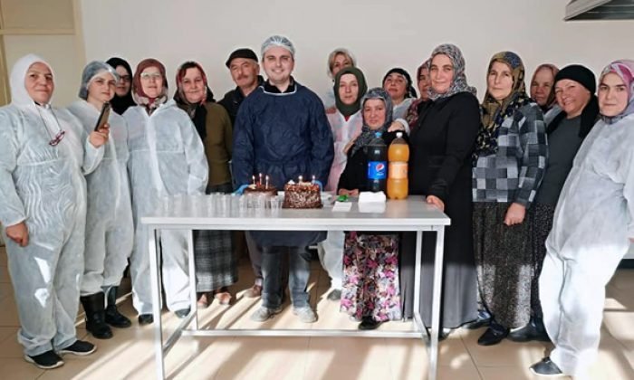 Mengen Peyniri Yapımına Devam Ediliyor