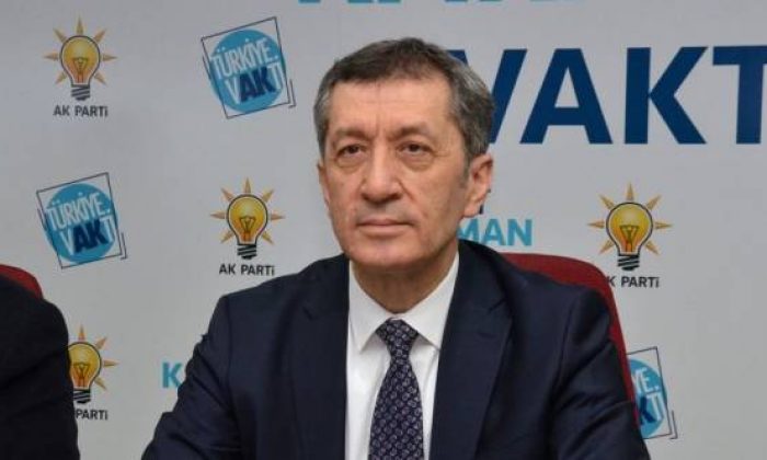 Milli Eğitim Bakanı: ‘Sen ağa ben ağa, bu inekleri kim sağa’