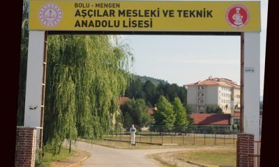 Okul Tabelası Yenilendi