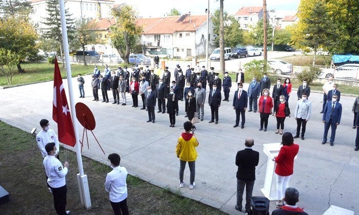 Cumhuriyetimizin 97. Yılı Kutlandı (Video)