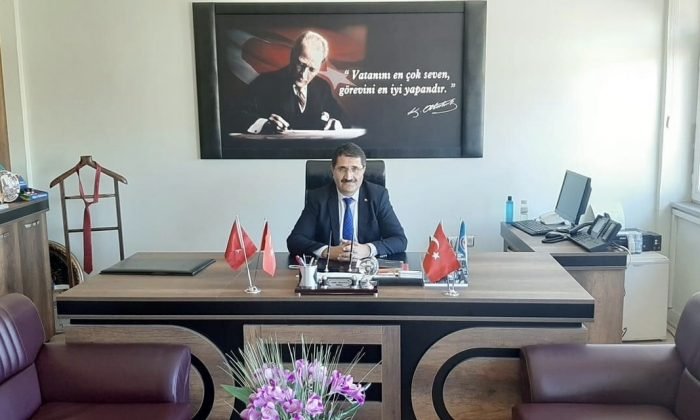 Mengen İlçe Milli Eğitim Müdürü Salih Celepci Öğretmenler Gününü Kutladı