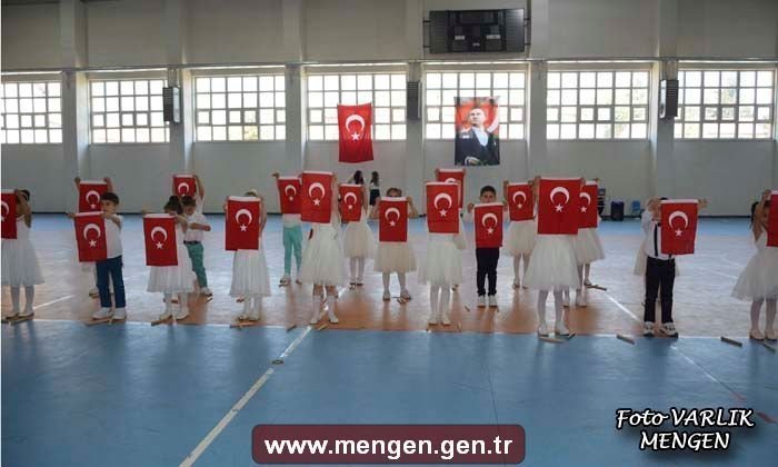 Mengen Anaokulundan yıl sonu etkinliği ve kermesi ilgi gördü