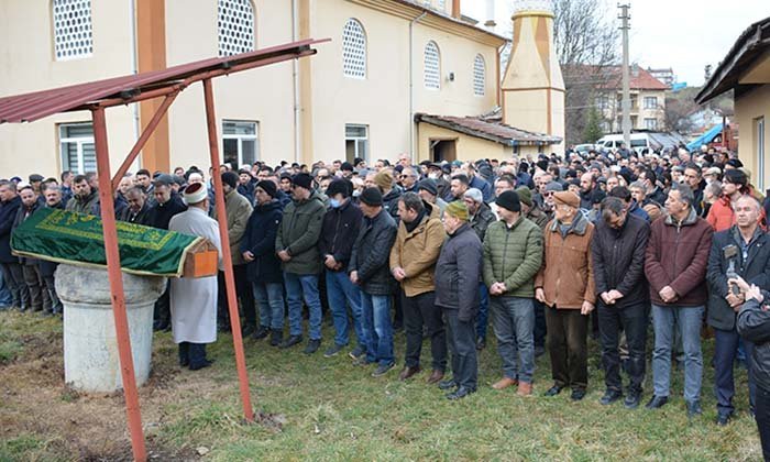 Mengen’de İz Bırakan İnsanlardan Ali YÜCE Dualarla Ebediyete Uğurlandı