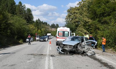 Mengen-Gökçesu karayolunda trafik kazası: 2 yaralı