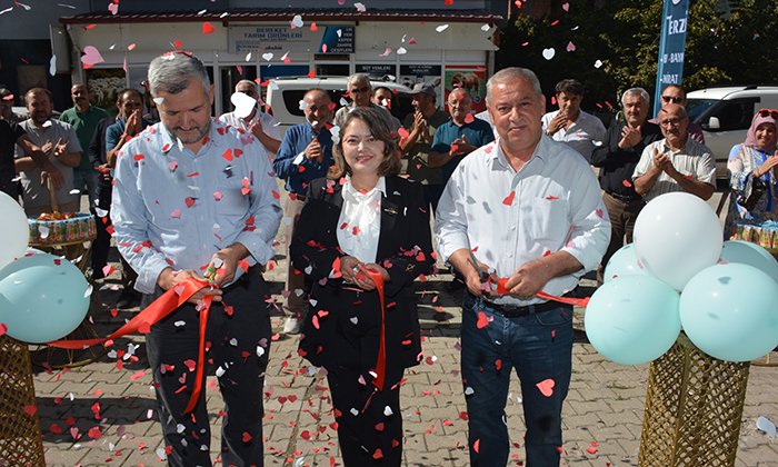 Reklam: Gülce Butik mağazası açıldı