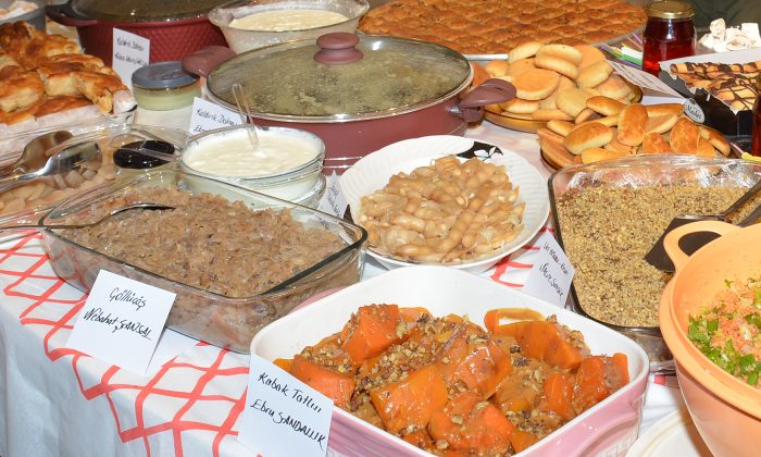 “Yöresel Lezzetler Sofrası” etkinliğinde lezzet şovu