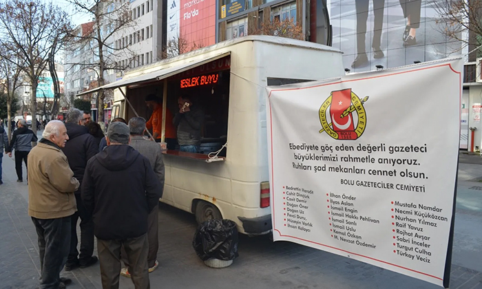 Bolu Gazeteciler Cemiyeti (BGC) ebediyete göç eden Gazeteciler için lokma döktürdü