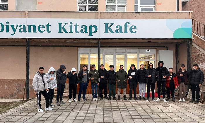 Diyanet Kitap Kafe ziyaretçilerini ağırlıyor