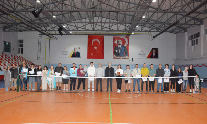 Mengen’de tenis heyecanı: Gençlik Kupası Turnuvası sona erdi