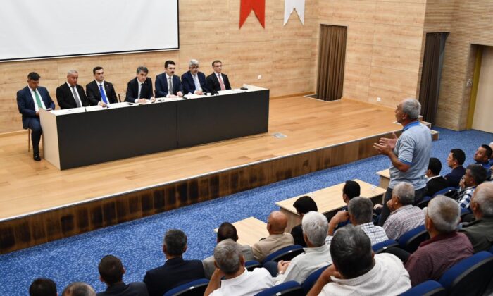 Vali Abdülaziz Aydın Mengen’de incelemelerde bulundu