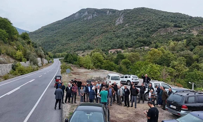 Avdullar’da taş ocağı ruhsatı iptal edildi! Direniş zaferle taçlandı…