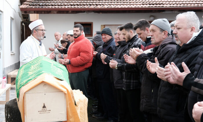Erdal KARATAŞ Dualarla Ebediyete Uğurlandı